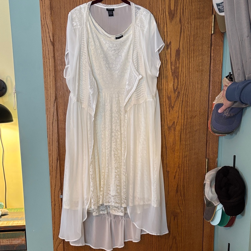 Torrid Cream Lace High Low Dress
